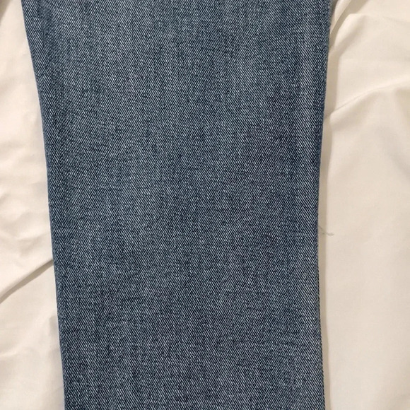 Pacsun Distressed Mom Jean, Color Blue Size 24 - Picture 11 of 14